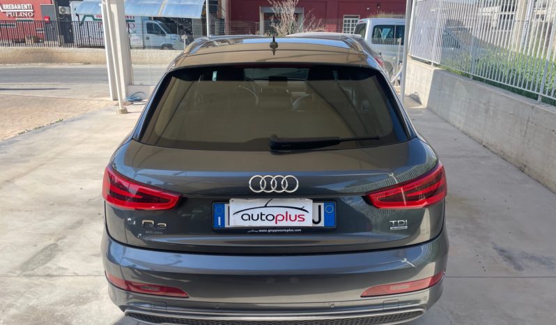 AUDI Q3 2.0 TDI 140CV pieno