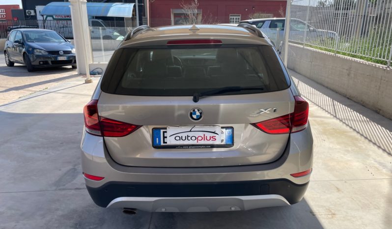 BMW X1 18D X-DRIVE pieno