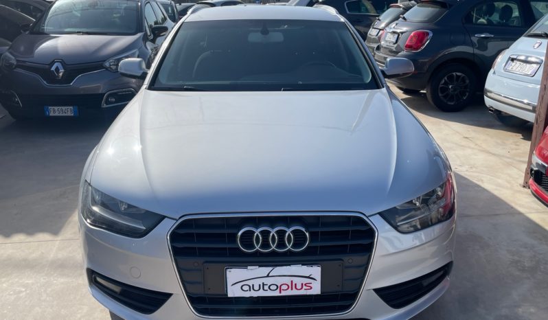 AUDI A4 AVANT 2012 2.0TDI 143CV pieno