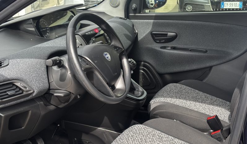 LANCIA Ypsilon 1.2benzina 69CV 5P SeS Platinum pieno