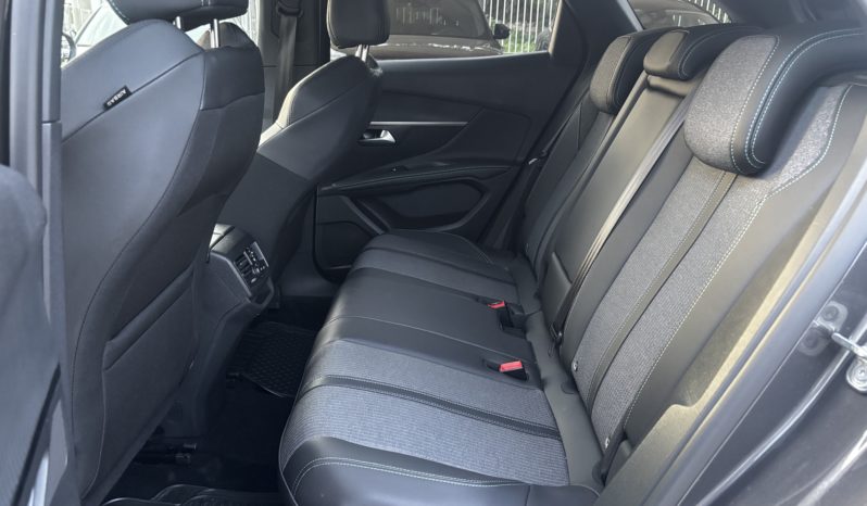 PEUGEOT 3008 BlueHDi 130 SeS EAT8 GT 130CV pieno