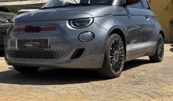 FIAT 500e𝐑𝐞𝐝 58cv ACTION ELETTRICA 2022 pieno