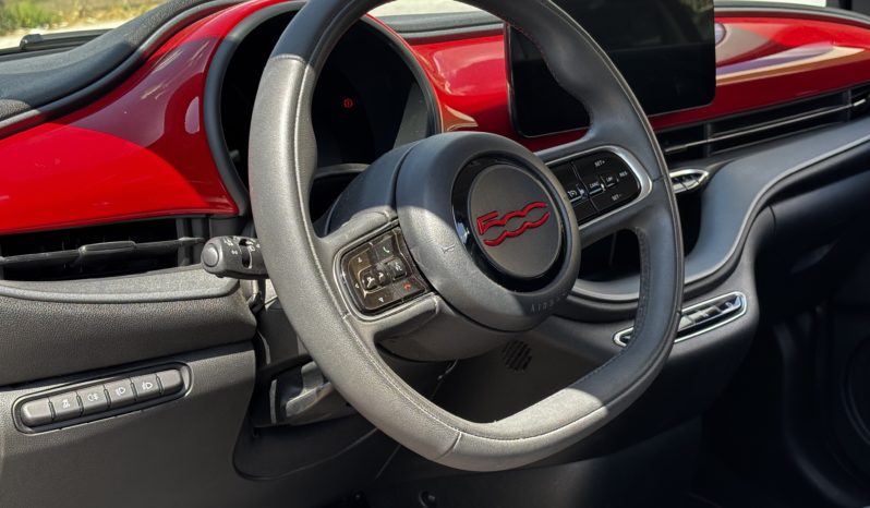 FIAT 500e𝐑𝐞𝐝 58cv ACTION ELETTRICA 2022 pieno