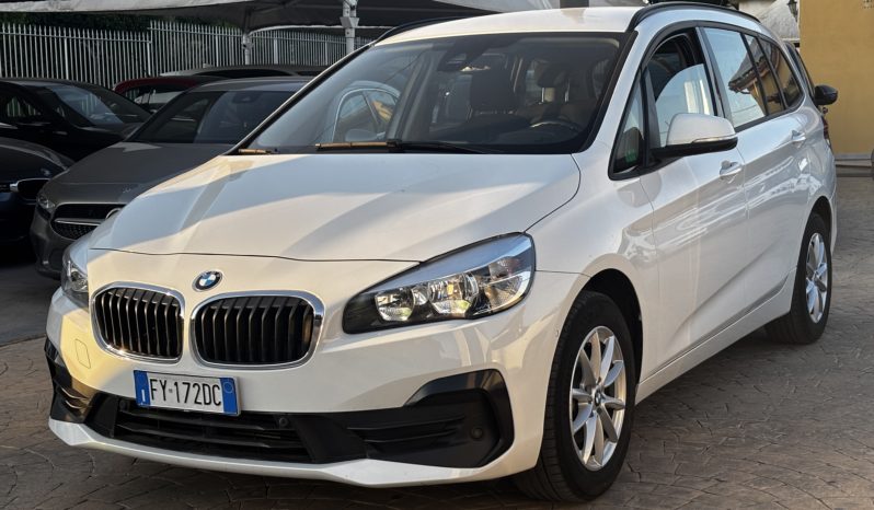 BMW 216d Gran Tourer Luxury 115CV 2019 pieno