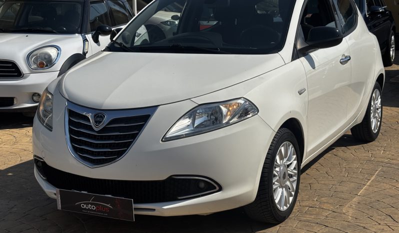 LANCIA YPSILON 1.3Mjet 95CV ELLE 2015 pieno