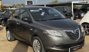 LANCIA YPSILON1.2benzina 69CV Platinum 2013 pieno