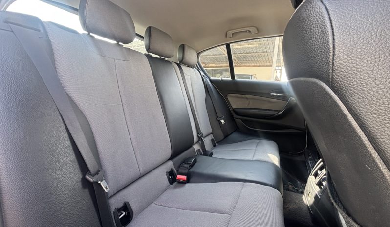 BMW 118d Msport 140CV 2011 pieno