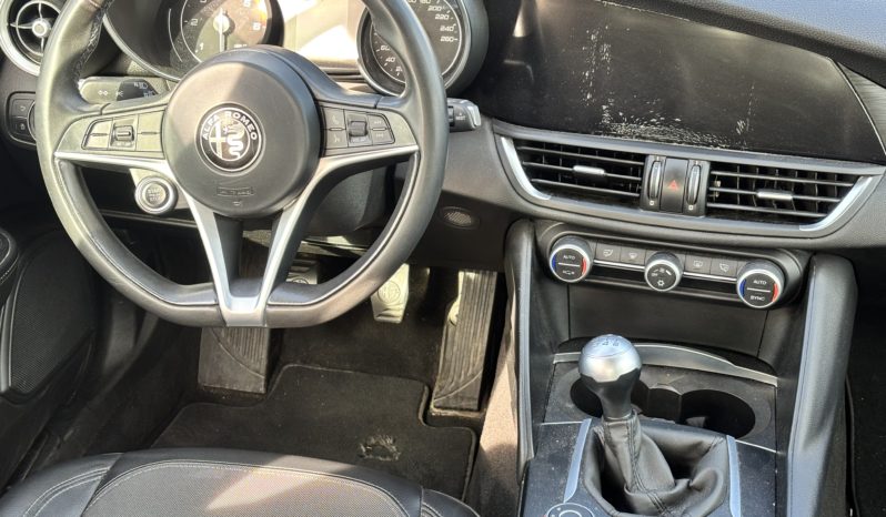 👉ALFA ROMEO GIULIA SUPER ⚙️2.2TD 110KW 150CV 📅 06/2017 pieno
