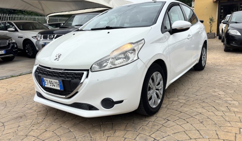 👉PEUGEOT 208 1.4 HDi 68 CV  Allure ⚙️1.4 HDI  50KW 68CV  📅 01/2014 pieno