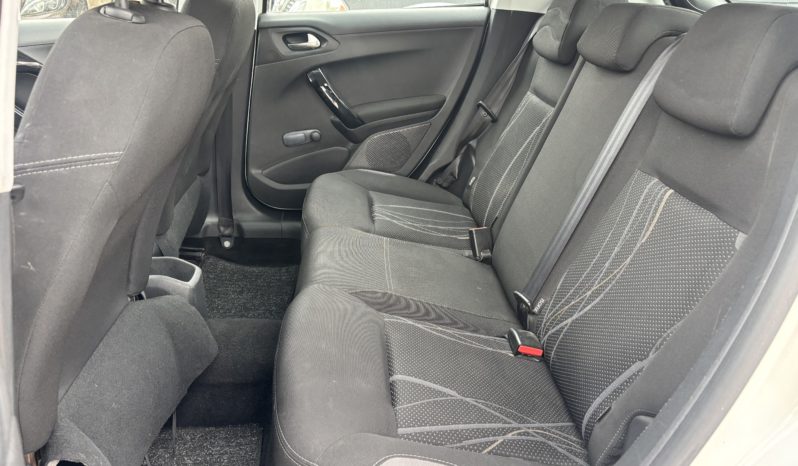 👉PEUGEOT 208 1.4 HDi 68 CV  Allure ⚙️1.4 HDI  50KW 68CV  📅 01/2014 pieno