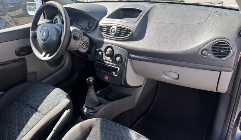 RENAULT CLIO 1.5DCI 2006 pieno