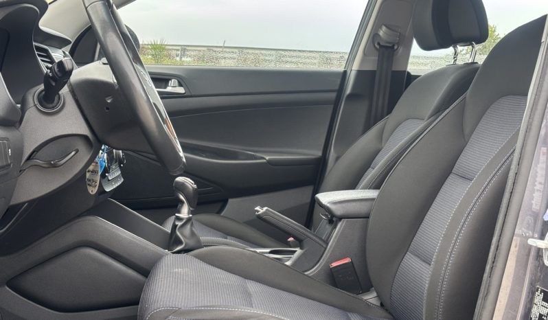 HYUNDAI TUCSON 1.7D 2017 pieno