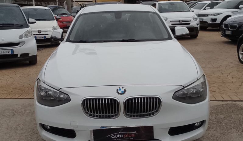 BMW 118D 2011 pieno