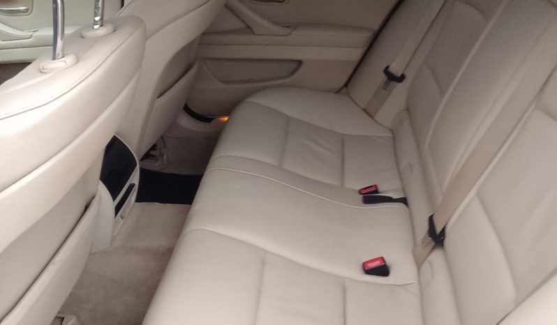 BMW 530D TOURING 2013 pieno