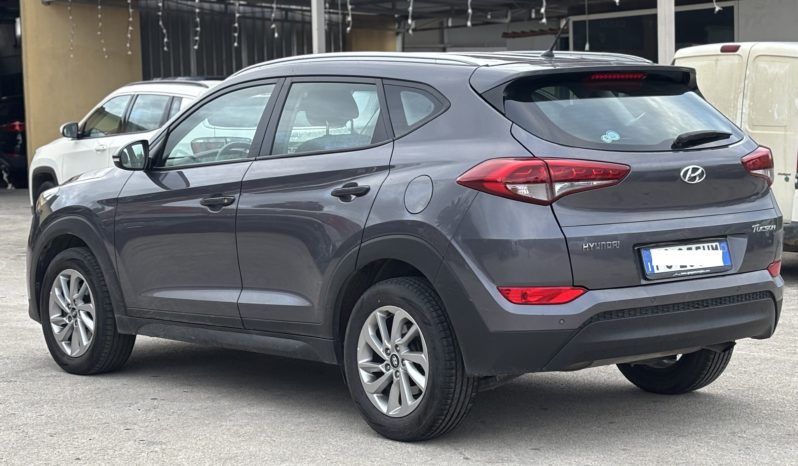HYUNDAI TUCSON pieno