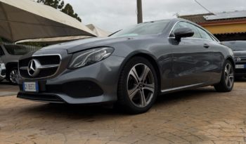 MERCEDES E 220 CDI COUPÈ pieno