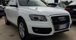 AUDI Q5 2.0 TDI