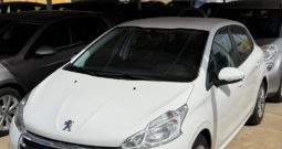 PEUGEOT 208 1.6 HDI