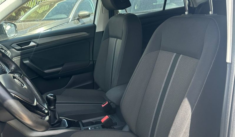 VOLKSWAGEN T-ROC 1.6 DIESEL pieno