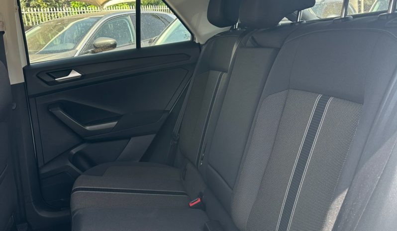 VOLKSWAGEN T-ROC 1.6 DIESEL pieno