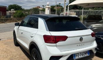 VOLKSWAGEN T-ROC 1.6 DIESEL pieno