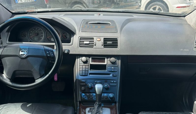 VOLVO XC 90 2.4 DIESEL pieno