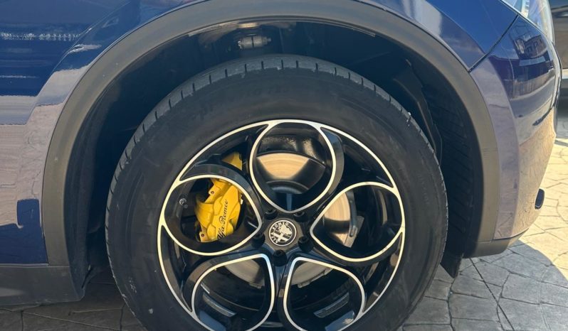 ALFA ROMEO STELVIO 2.2 TD pieno