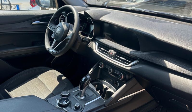 ALFA ROMEO STELVIO 2.2 TD pieno