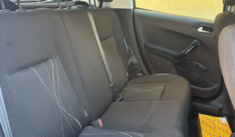 PEUGEOT 208 1.6 E-HDI pieno