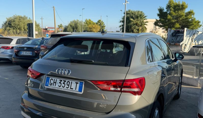AUDI Q3 S-LINE 2.0 TDI S-TRONIC pieno