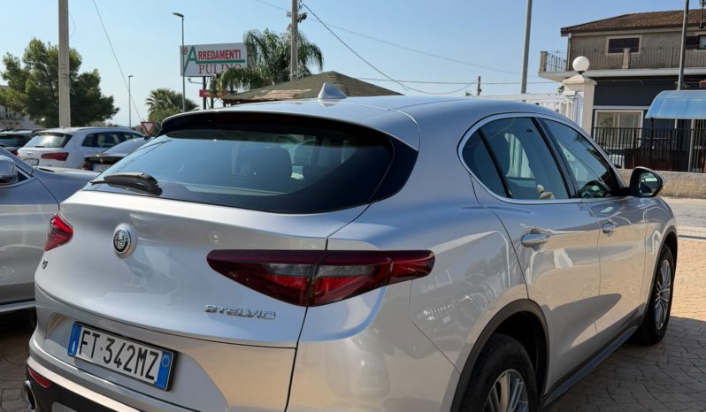 ALFA ROMEO STELVIO 2.2TD pieno