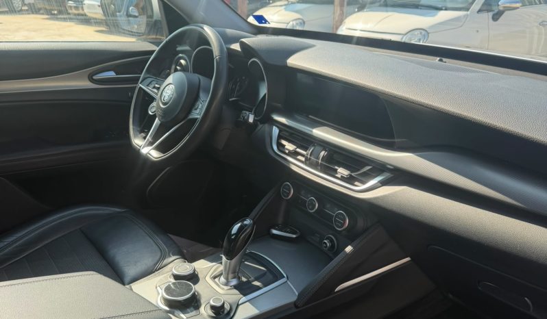 ALFA ROMEO STELVIO 2.2TD pieno